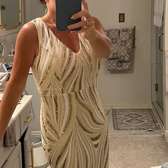 NWT Beautiful cream and gold evening ball  Mardi Gras gown size L (8/10) - Picture 3 of 4